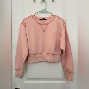 Abercrombie & fitch slightly oversized cropped sweater in size XS